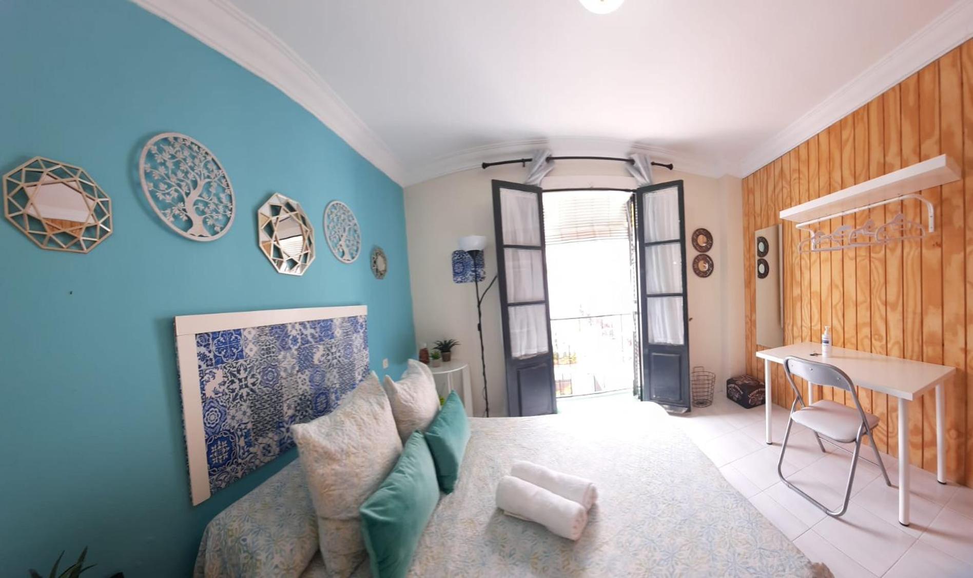 Budget And Cute Rooms With Balcony Sevilla Center Kültér fotó