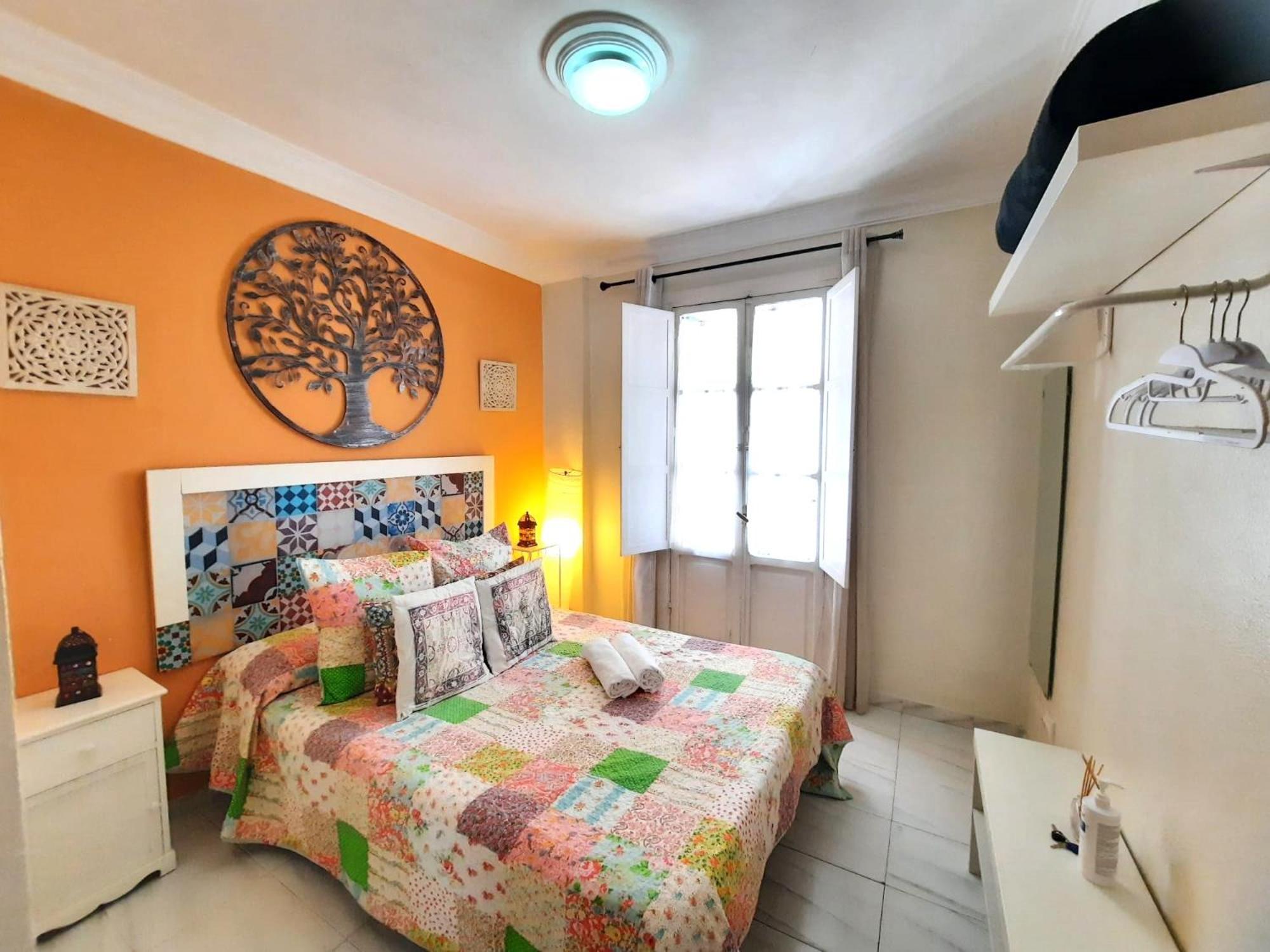 Budget And Cute Rooms With Balcony Sevilla Center Kültér fotó